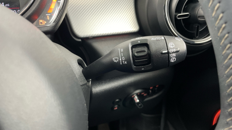 MINI Hatchback 2.0 Cooper S Exclusive Premium Plus 5dr Auto Petrol Hatchback